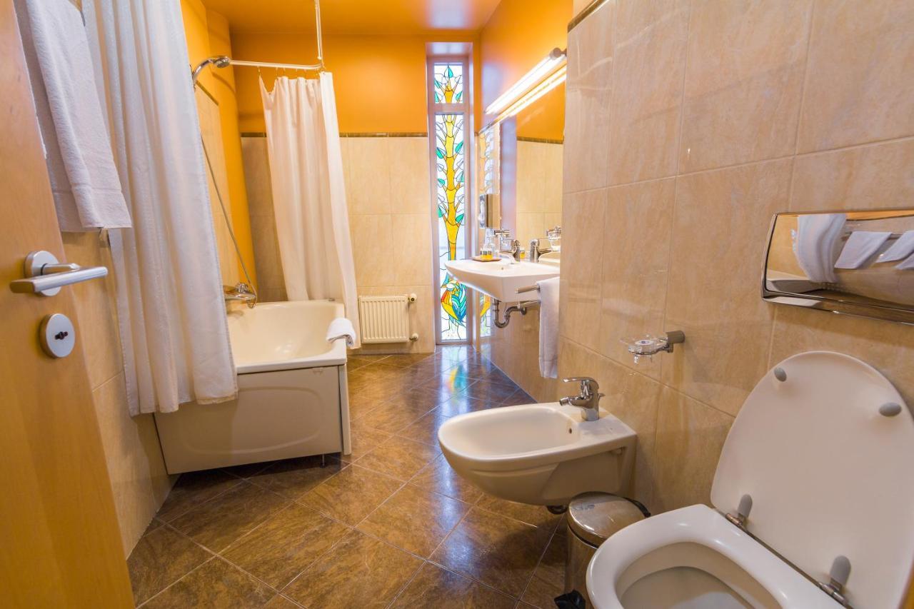 Royal Square Hotel & Suites Рига Екстер'єр фото