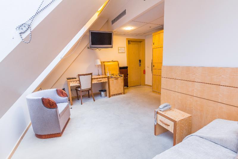 Royal Square Hotel & Suites Рига Екстер'єр фото